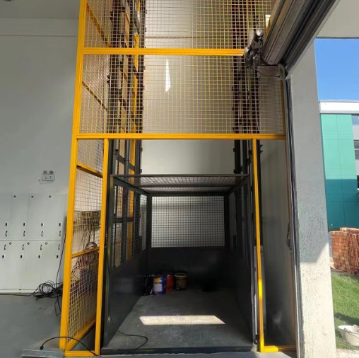 广东导轨式升降机助力物流园破解运输难题